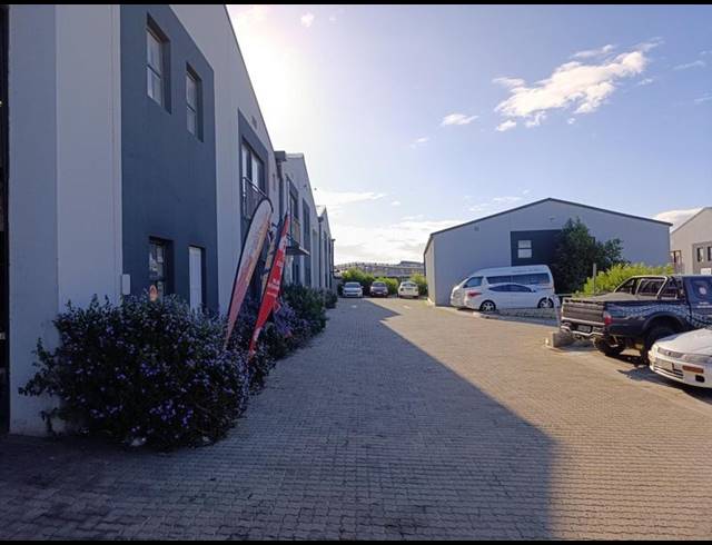 INDUSTRIAL PROPERTY TO RENT IN CAPE TOWN CITY CENTRE